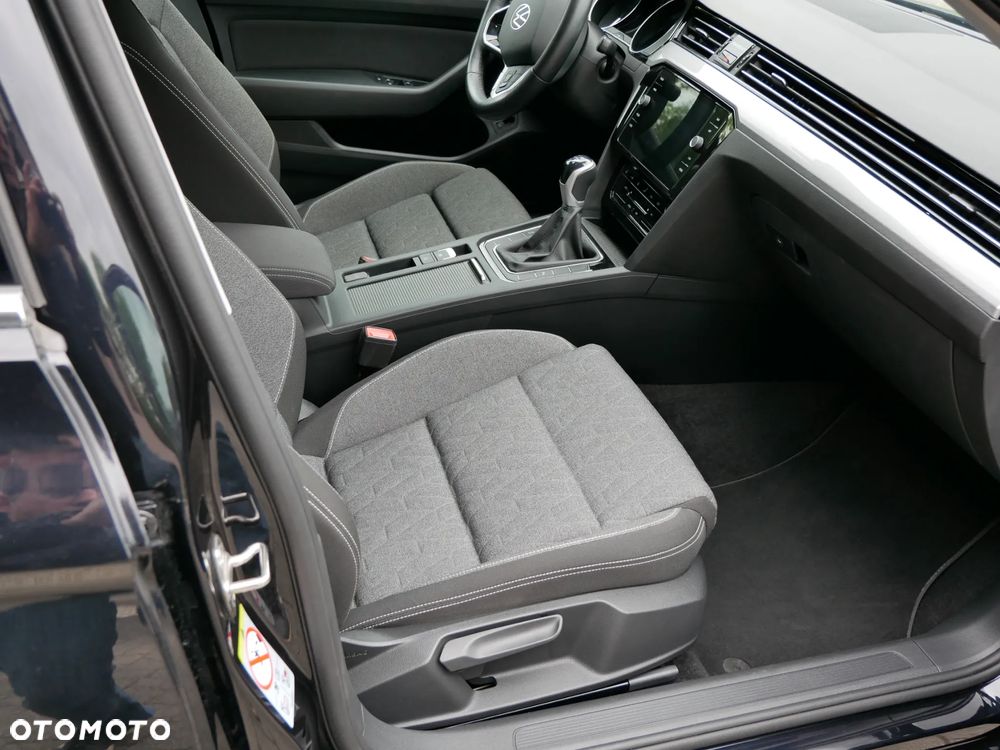Volkswagen Passat 2.0 TDI EVO Business - 15