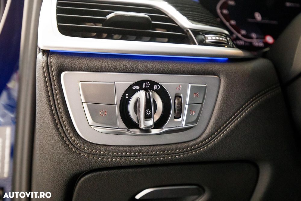 BMW Seria 7 745Le xDrive AT PHEV - 34