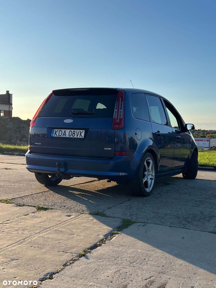 Ford C-MAX - 4