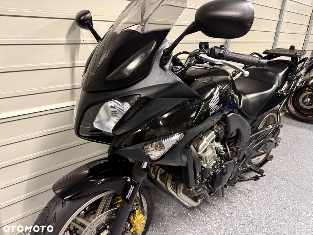 Honda CBF - 17