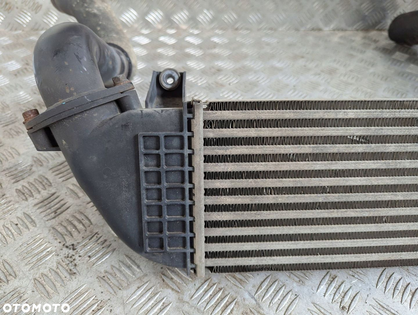 Mitsubishi L200 V Triton 19-23 2.2 DI-D Chłodnica powietrza intercooler - 3