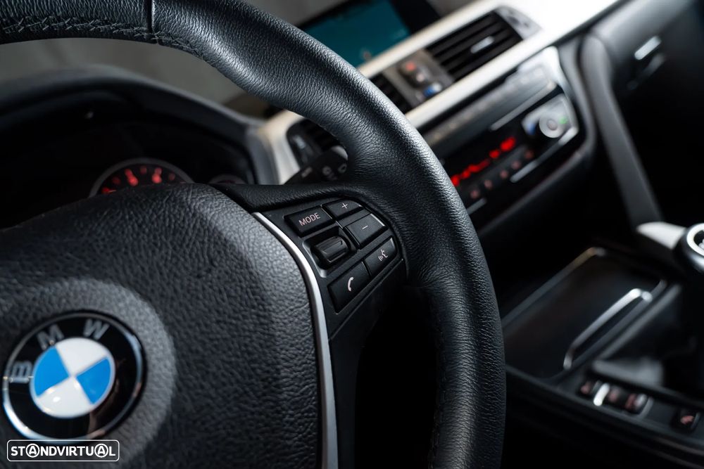 BMW 318 d Advantage - 12