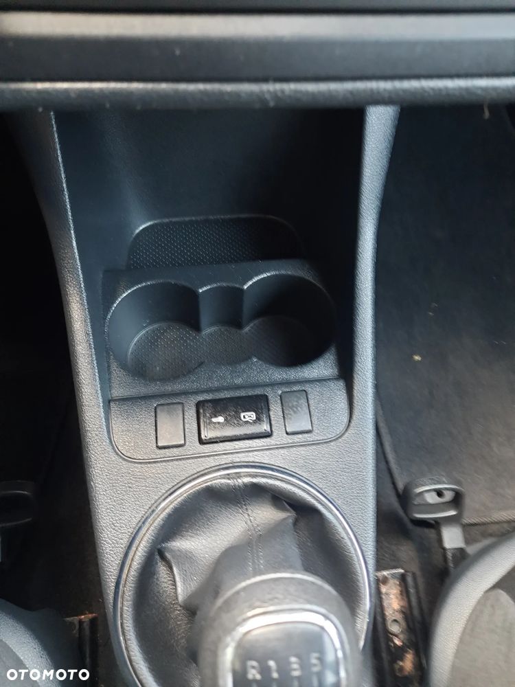 Skoda Roomster 1.2 Active - 21