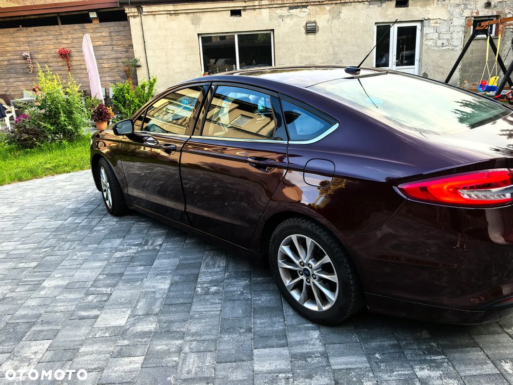 Ford Fusion - 7