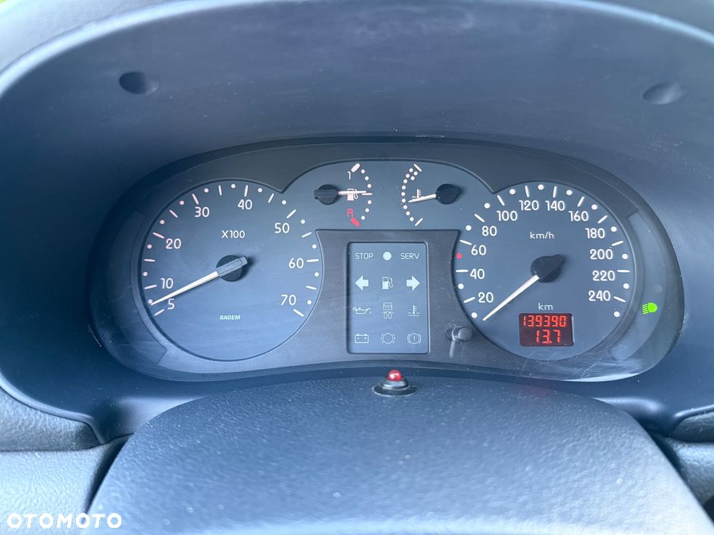 Renault Clio 1.4i RT - 16