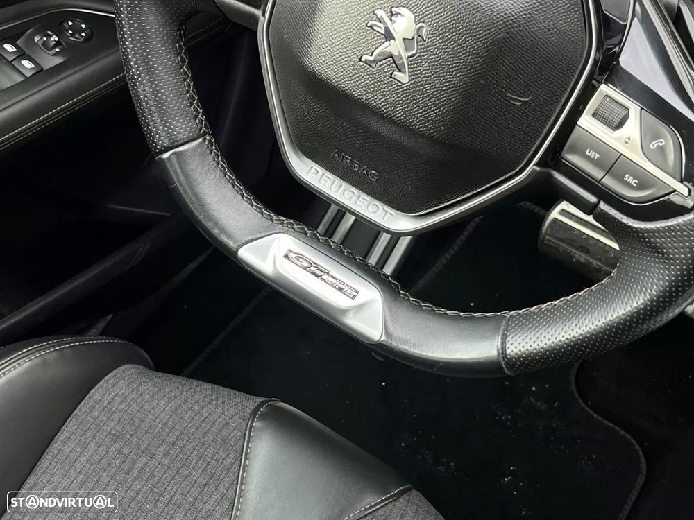 Peugeot 3008 1.6 BlueHDi GT Line EAT6 - 29