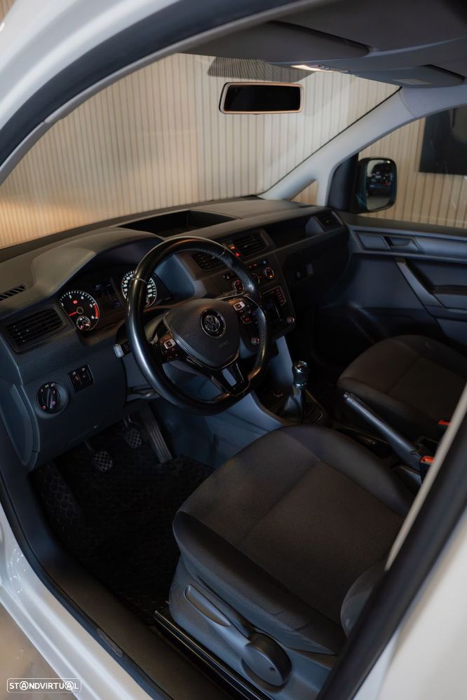 VW Caddy 2.0 TDi BM Trendline - 17