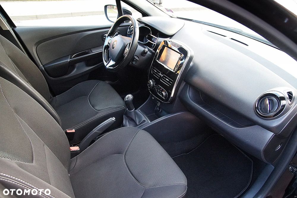 Renault Clio 1.2 16V 75 Experience - 18