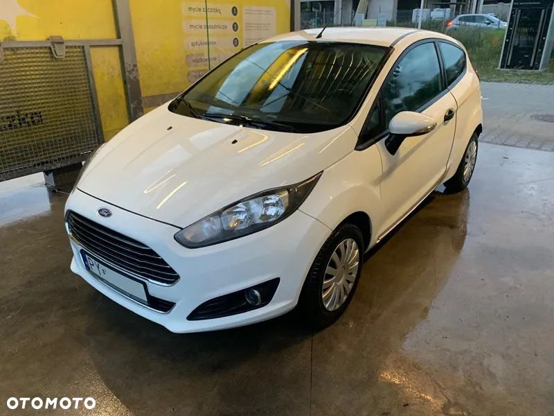 Ford Fiesta - 1