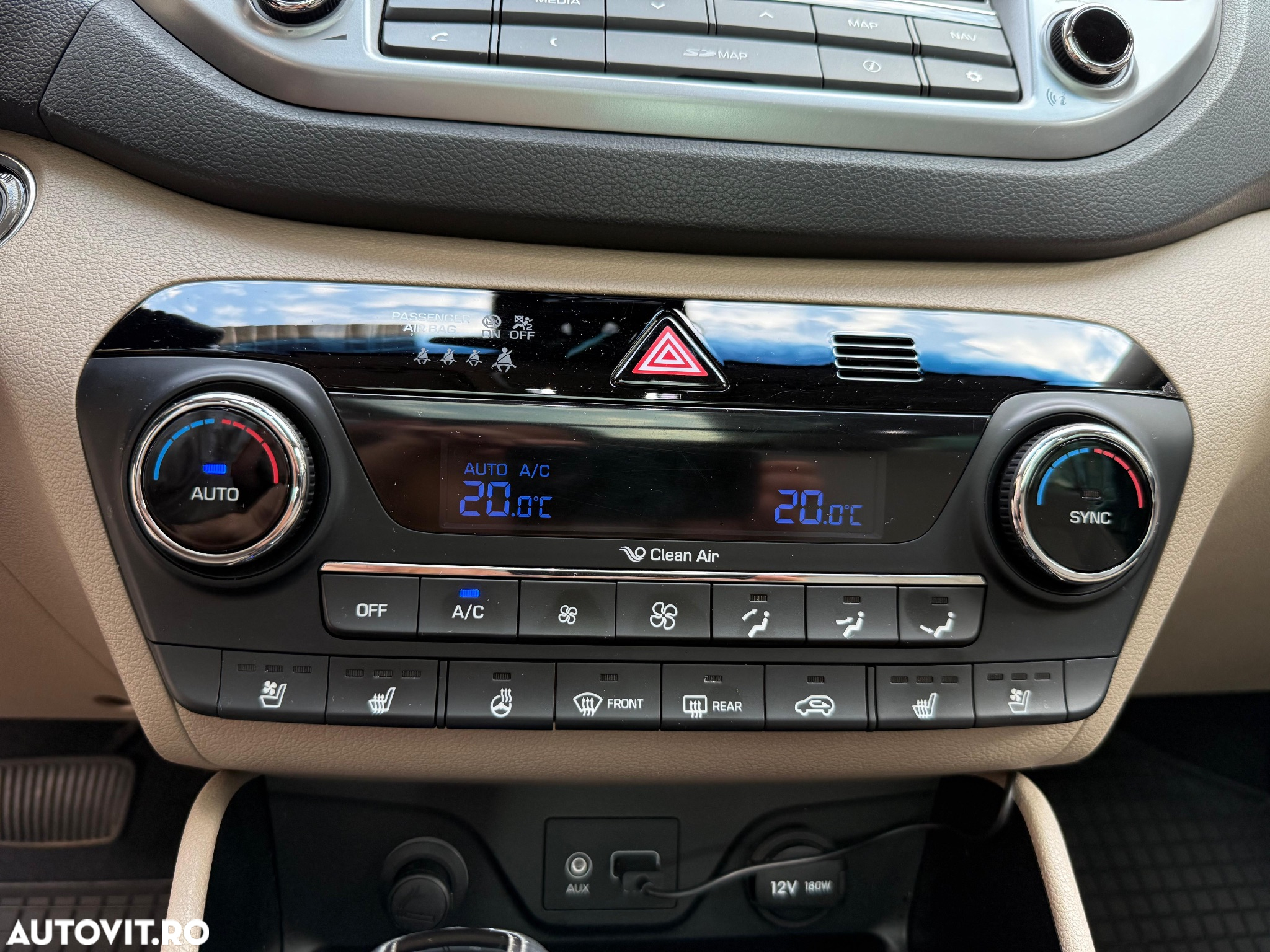 Hyundai Tucson 2.0 CRDI 4WD 6AT Style - 19