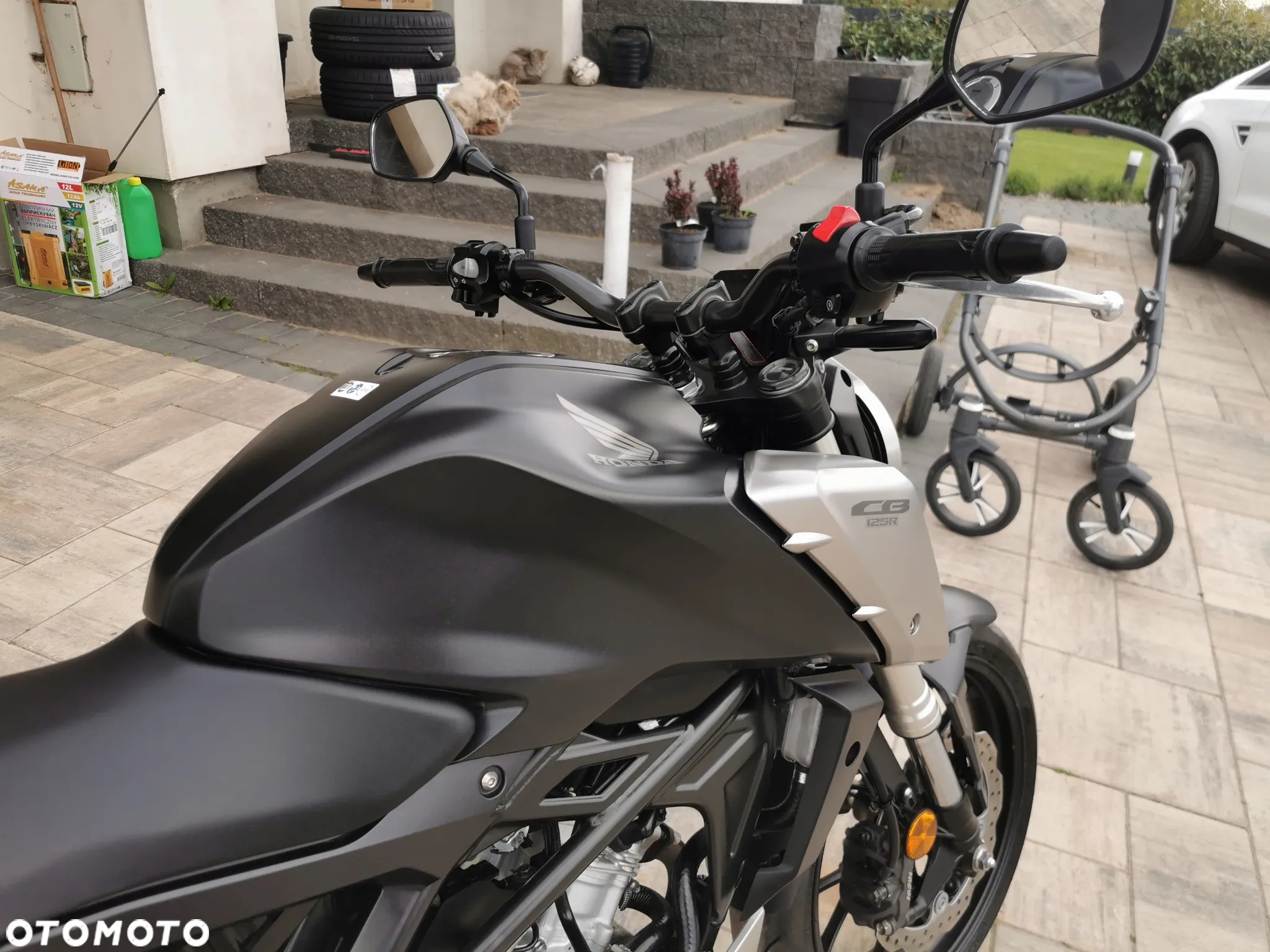 Honda CB - 21