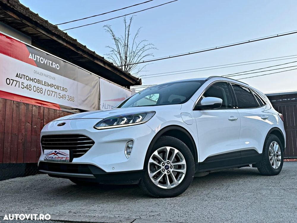 Ford Kuga 2.5 Duratec PHEV Titanium - 28