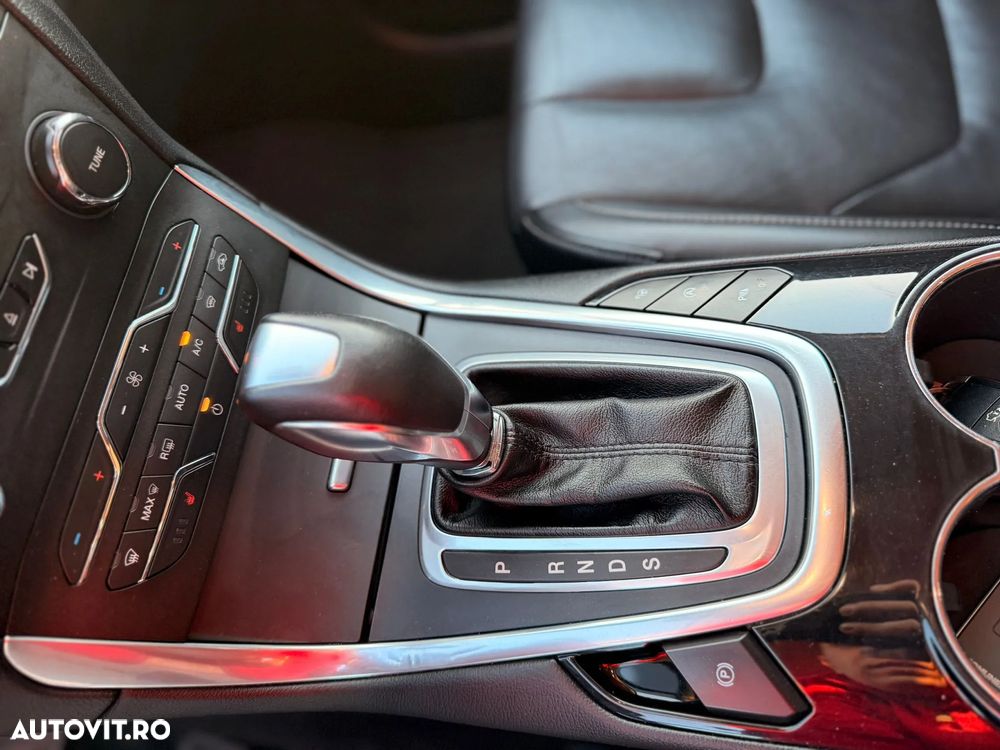 Ford S-Max 2.0 TDCi Powershift ST-Line - 9