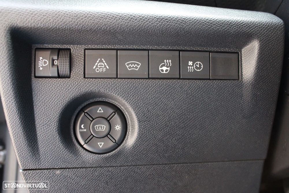 Citroën C4 e-C4 136 PLUS - 15