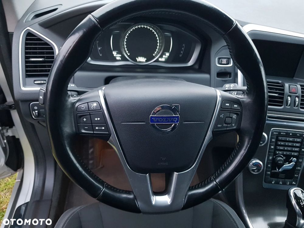 Volvo XC 60 - 11