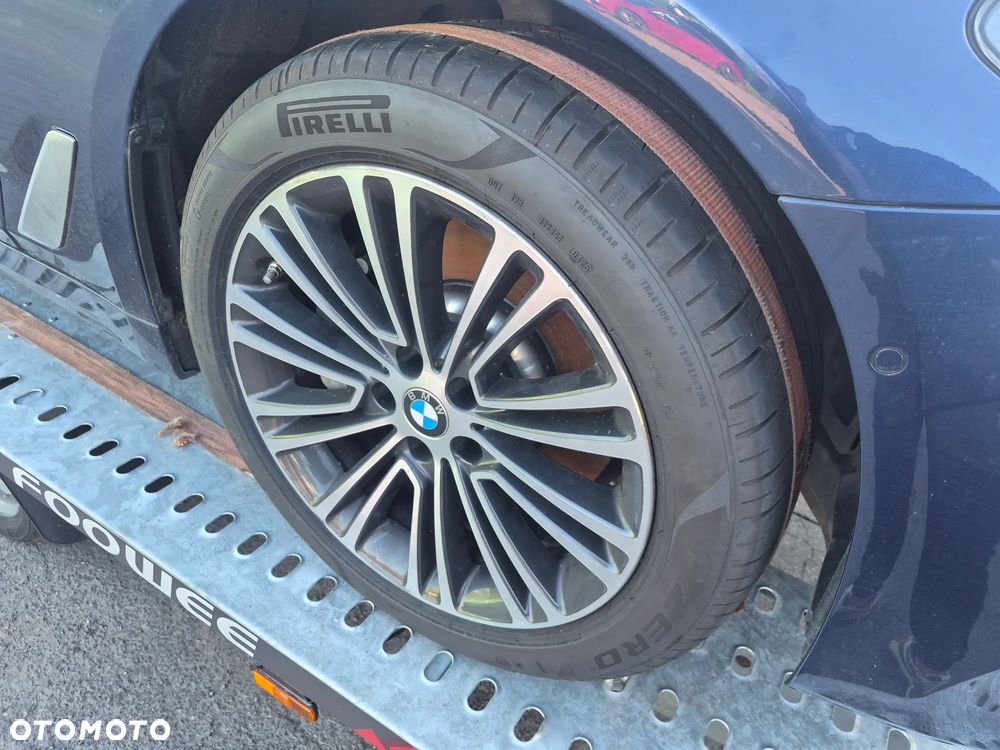 BMW Seria 5 530d Sport Line sport - 7