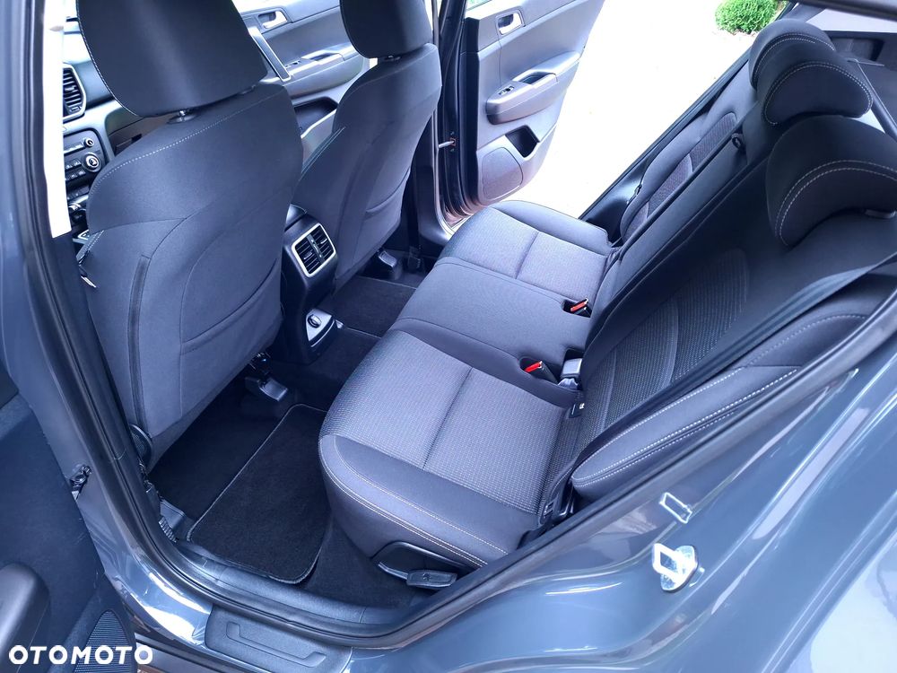 Kia Sportage 1.6 T-GDI 2WD DCT SPIRIT - 13