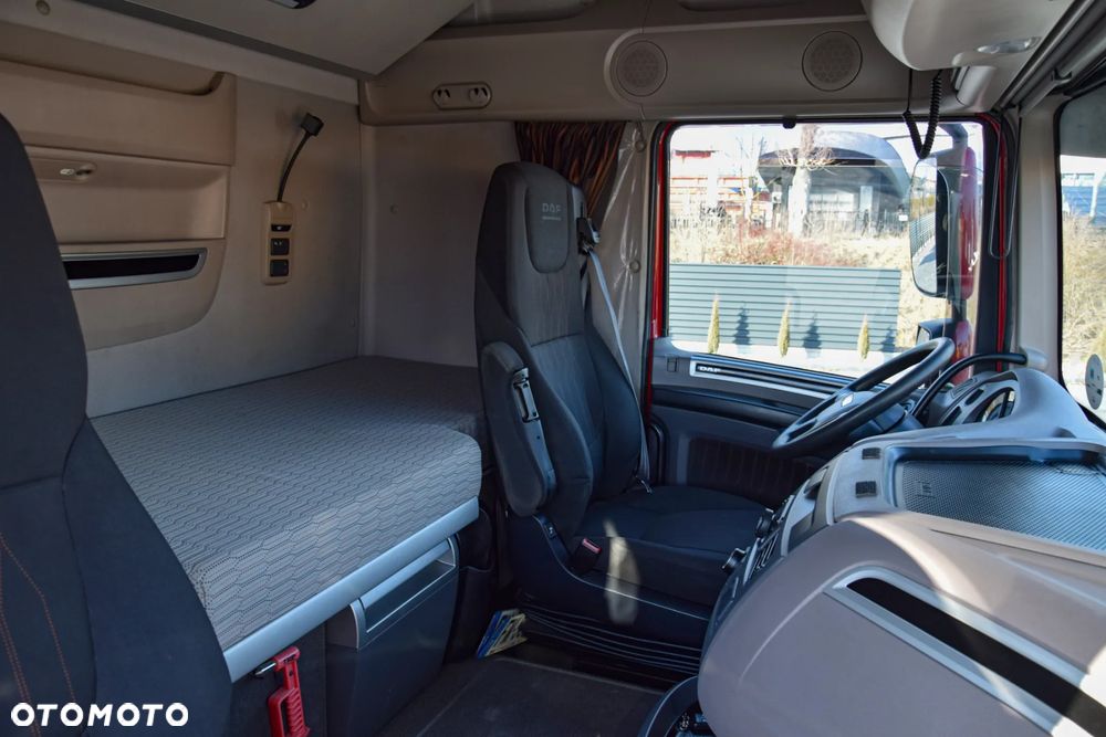 DAF XF530 / SUPER SPACE CAB / HYDRAULIKA / RETARDER / KLIMATYZACJA POSTOJOWA / ACC / NAWIGACJA / KLIMA / LEDY / FULL SPILERY / FULL OPCJA / WERSJA PREMIUM / SERWISOWANY / SPROWADZONY - 40