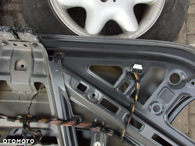 BMW 3 E91 PRZED LIFT 05-08R KLAPA TYŁ    RAF-AUTO CZĘŚCI BMW - 3