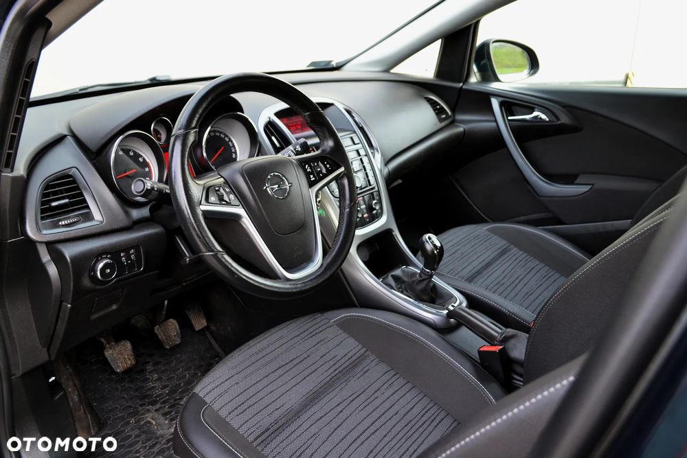 Opel Astra IV 1.4 T Executive S&S EU6 - 5