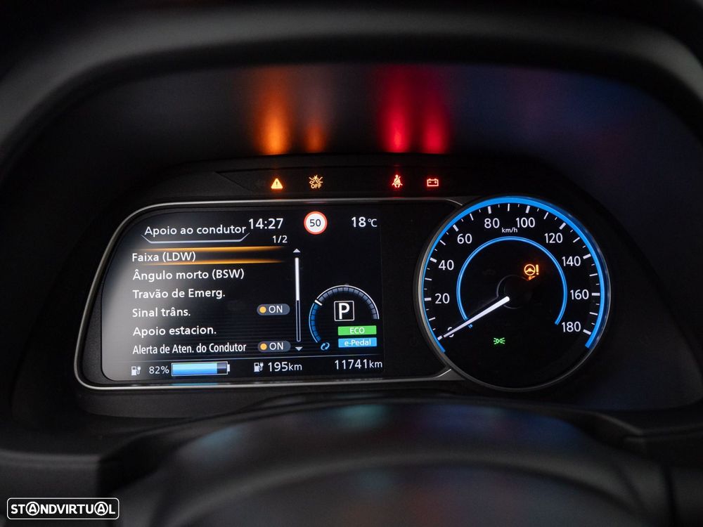 Nissan Leaf N-Connecta - 17
