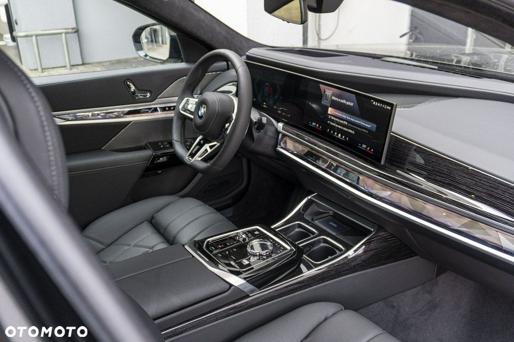 BMW Seria 7 - 25