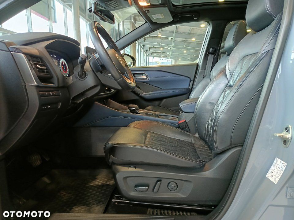 Nissan Qashqai - 11