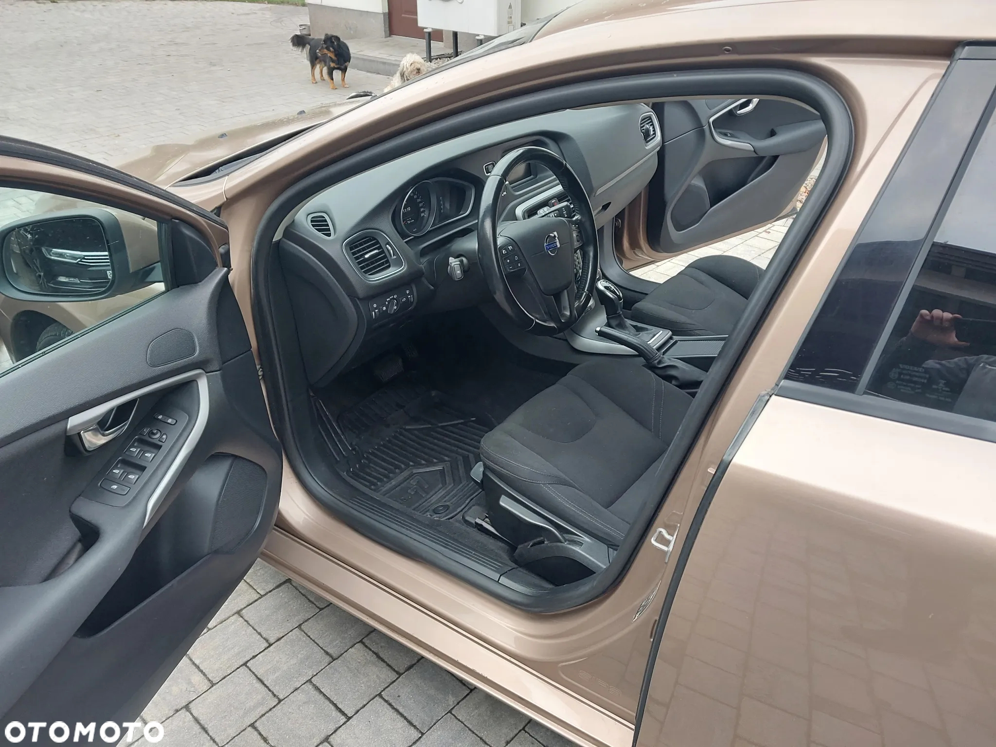 Volvo V40 D3 Geartronic - 18