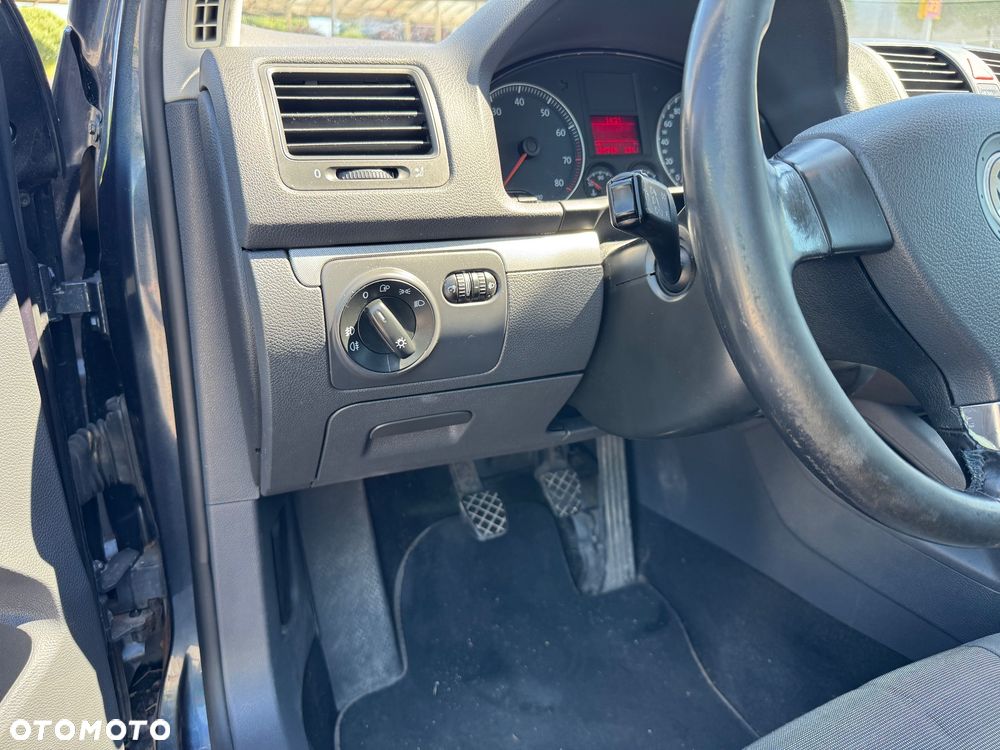 Volkswagen Golf - 14