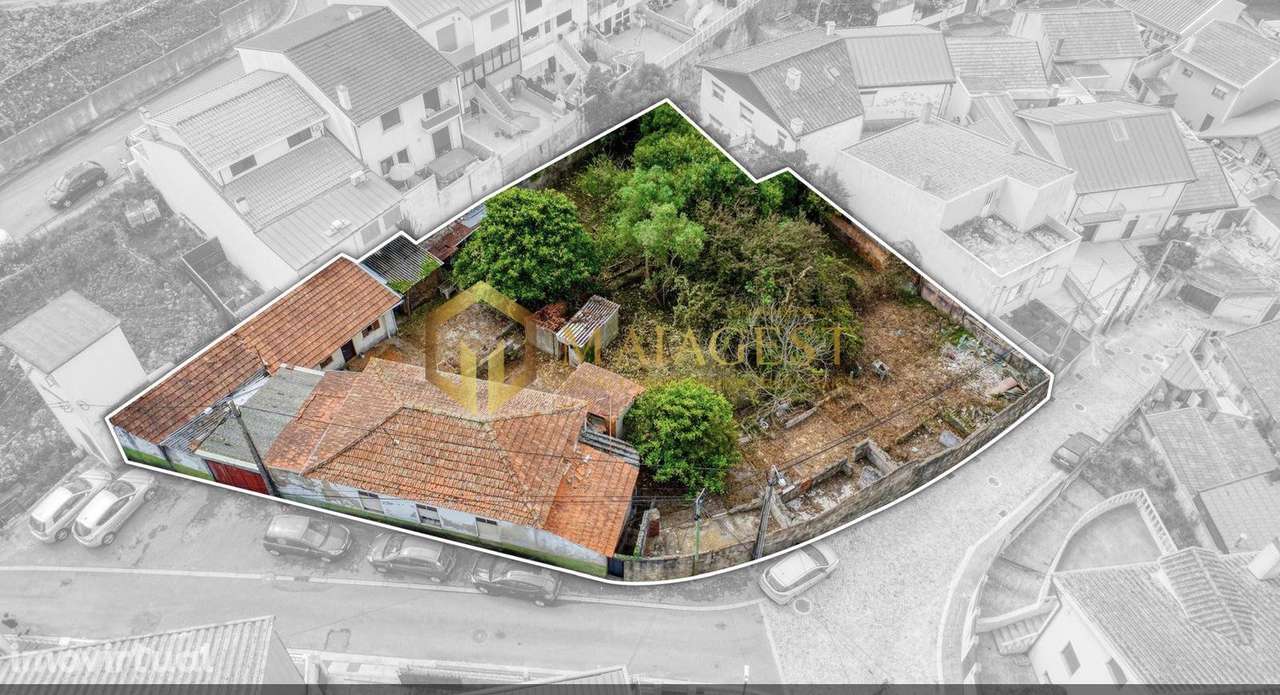 Propriedade para recuperar em Guifões - Grande imagem: 3/8