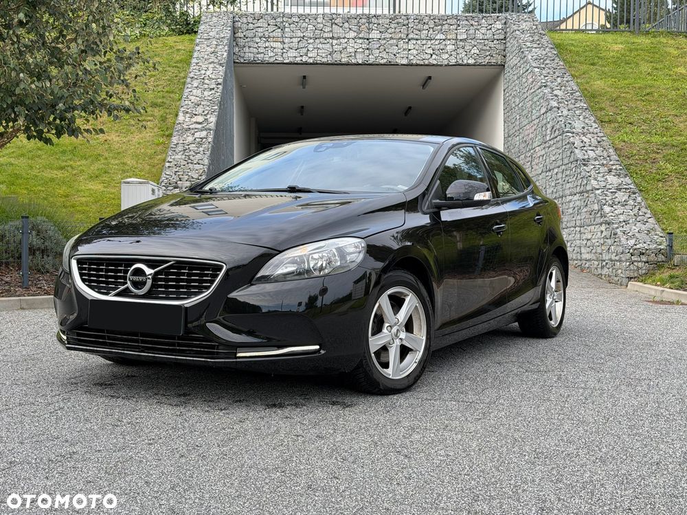 Volvo V40 T2 Drive-E Kinetic - 1