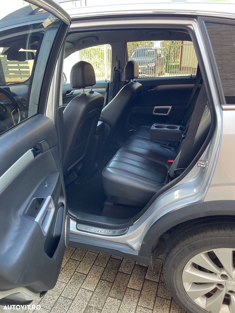 Opel Antara 2.2 ECOTEC AWD Start/Stop Enjoy - 10