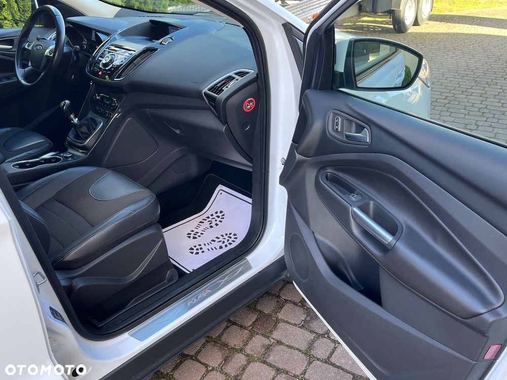 Ford Kuga - 19