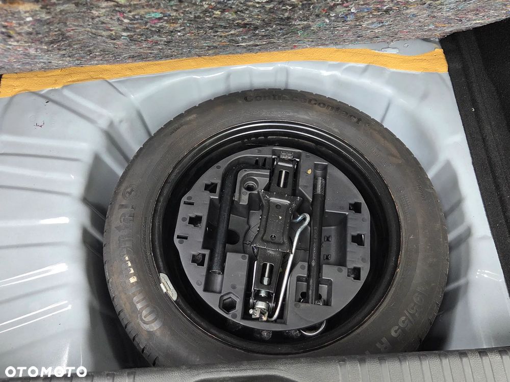 Renault Clio - 19
