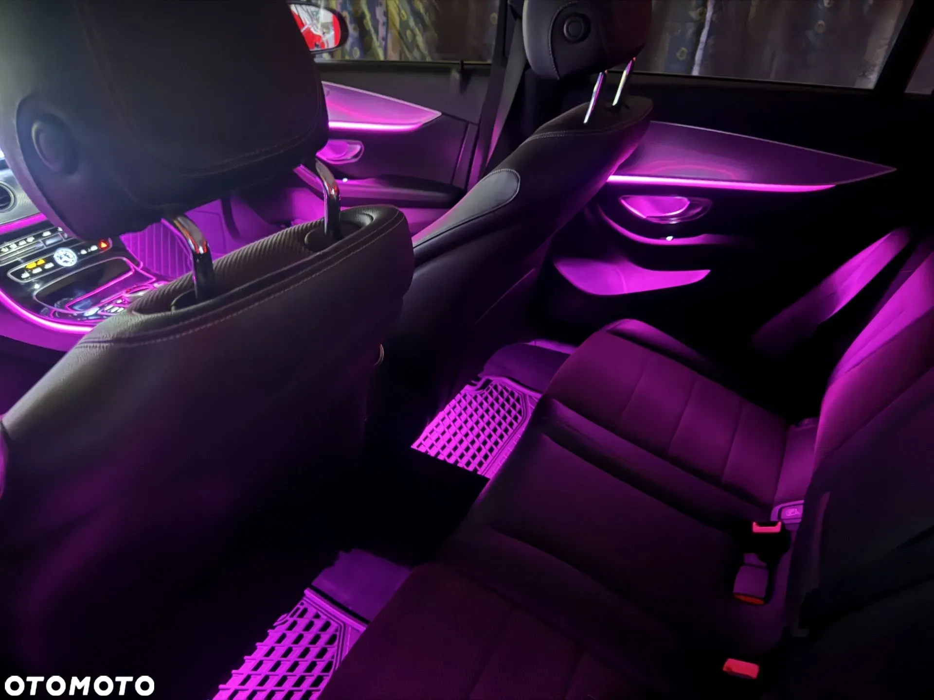 Mercedes-Benz Klasa E 220 d 4Matic T All-Terrain 9G-TRONIC Avantgarde - 37