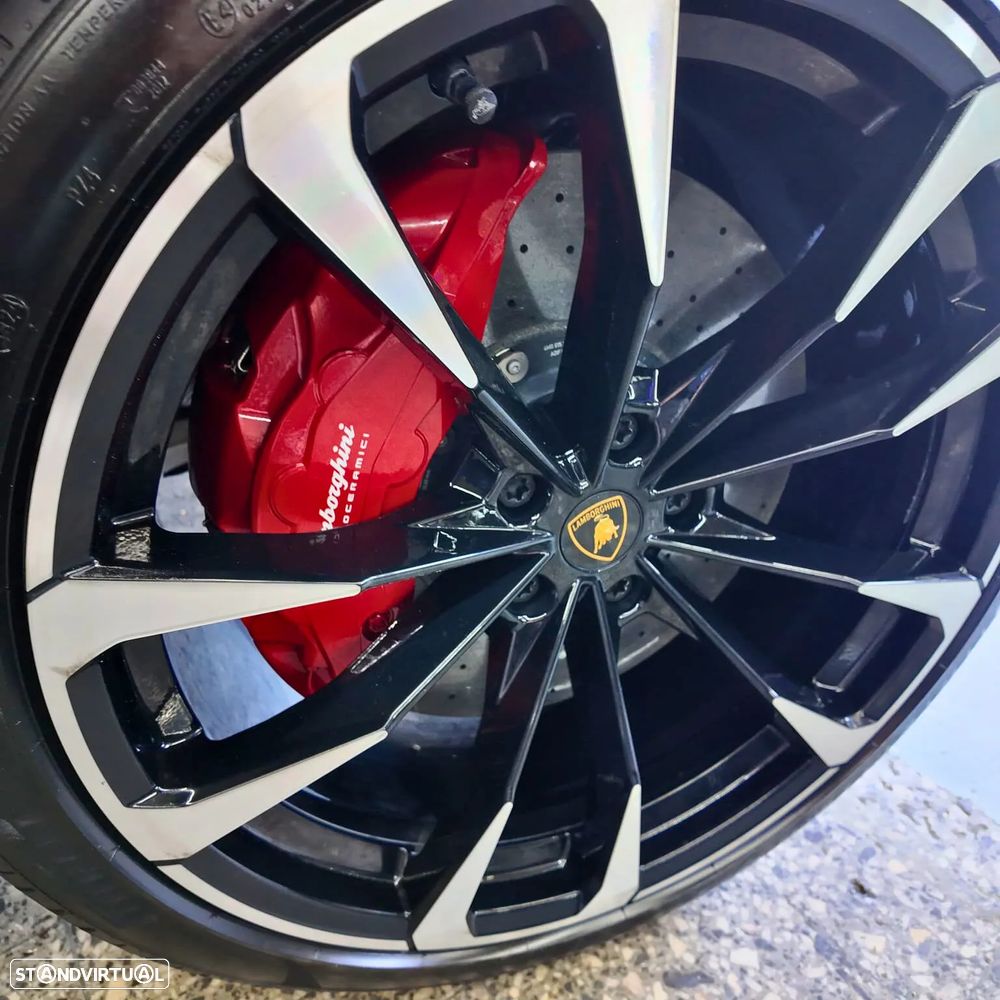 Lamborghini Urus 4.0 V8 - 28