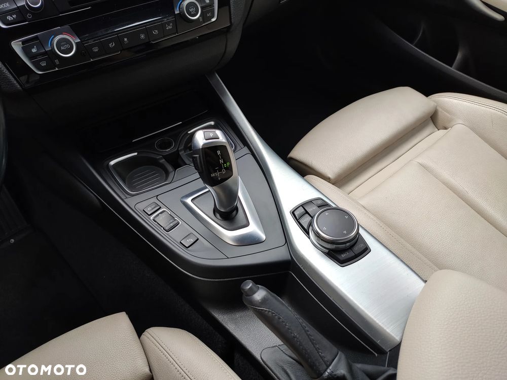 BMW Seria 1 118d M Sport - 8