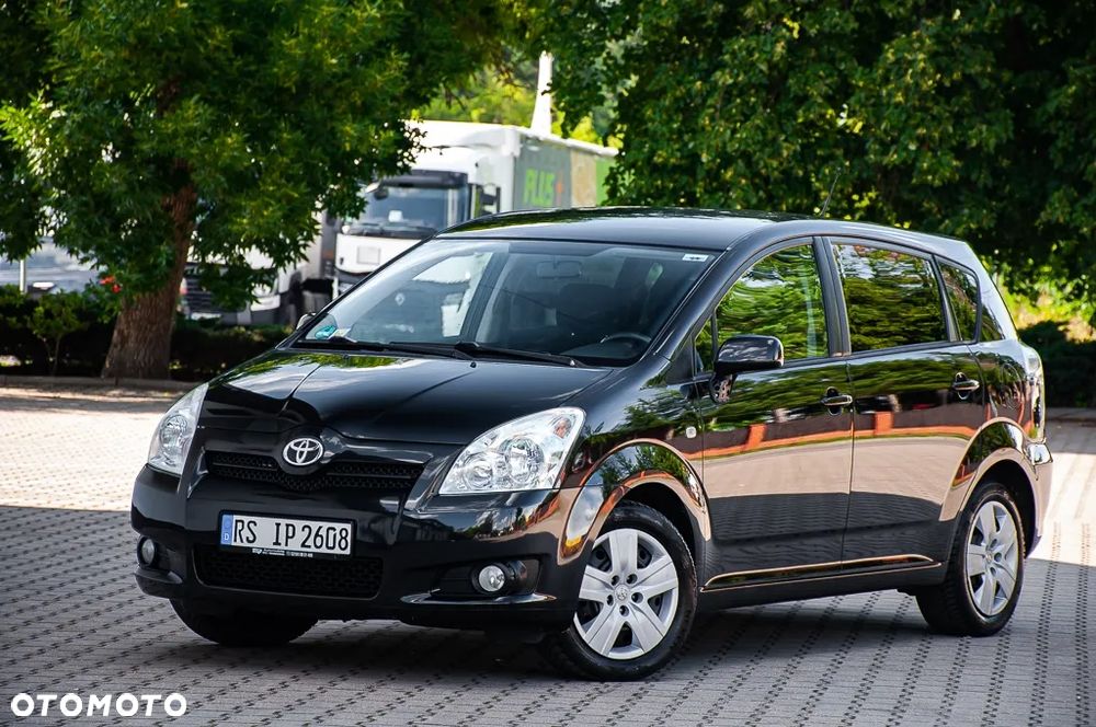 Toyota Corolla Verso 1.8 Sol + 7os - 9