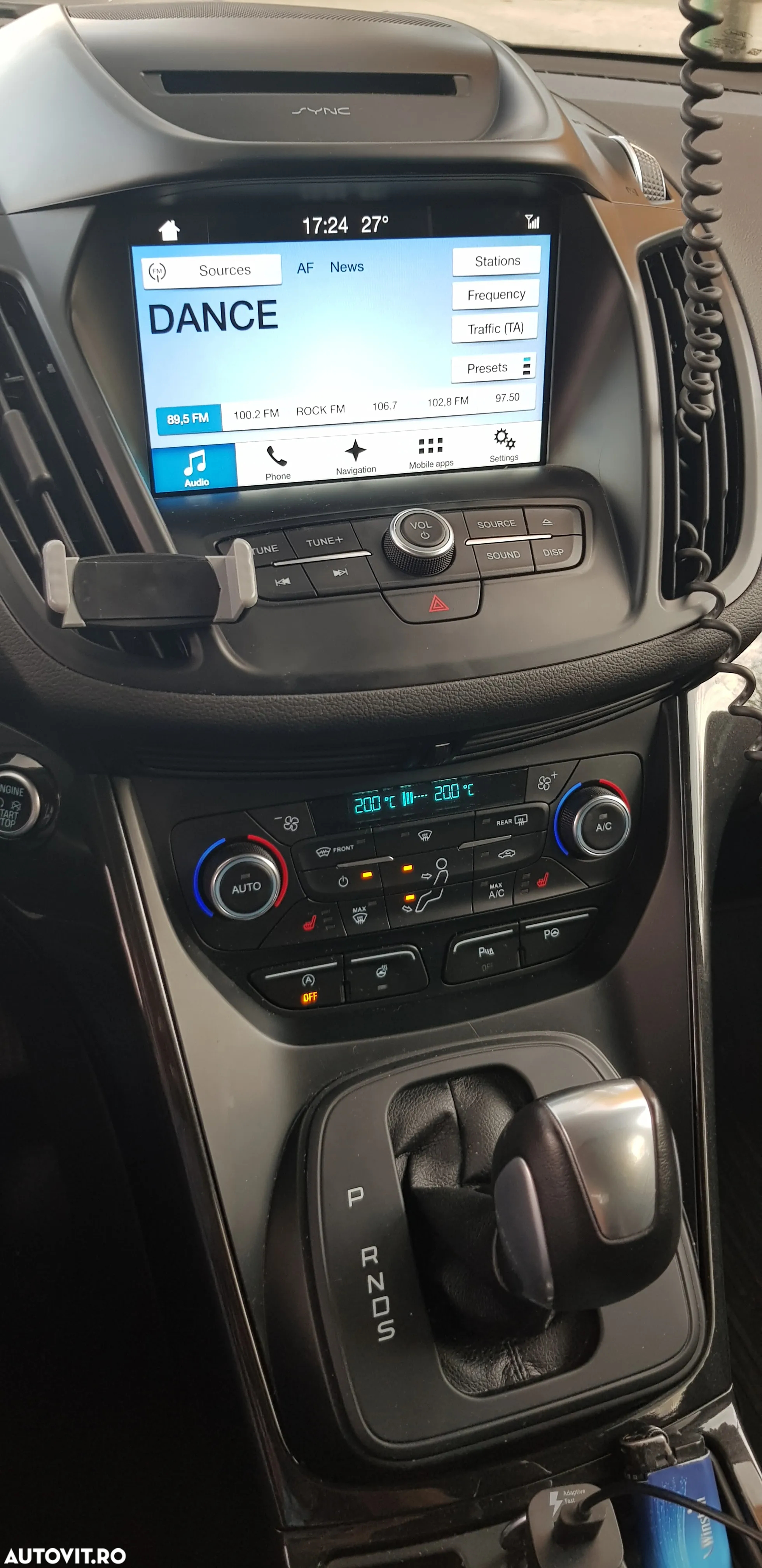 Ford Kuga 1.5 TDCi 2WD Powershift Titanium - 3