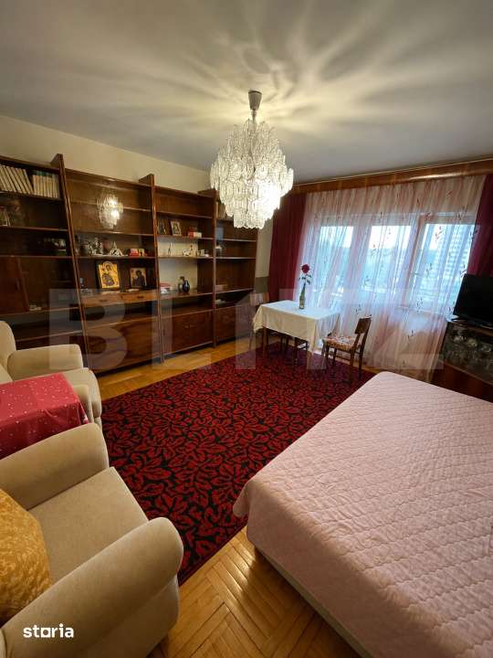 Apartament cu 2 camere, decomandat, zona George Enescu — fotografia 1