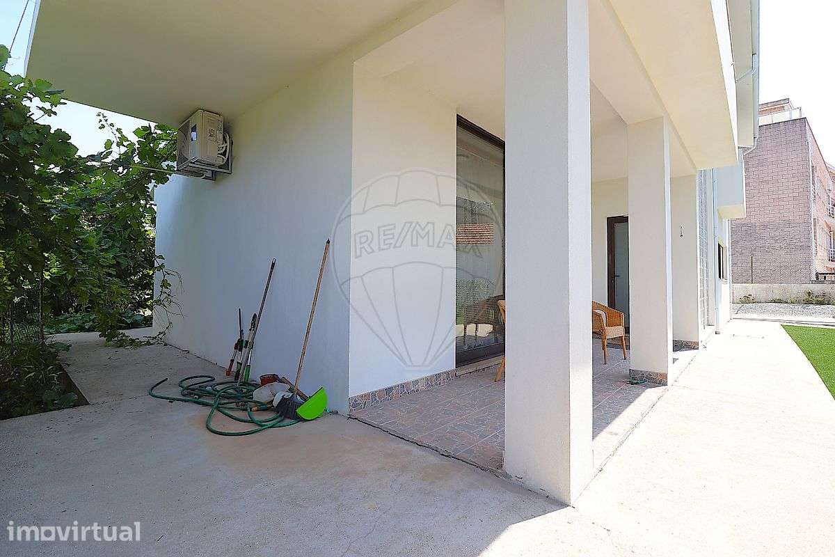 Moradia T3 para arrendamento - Grande imagem: 2/25