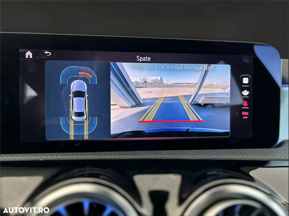 Mercedes-Benz A 200 7G-DCT AMG Line - 18