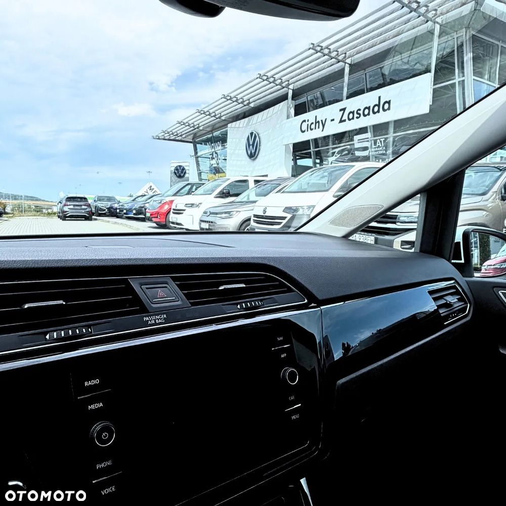 Volkswagen Touran 1.5 TSI EVO Highline DSG - 6