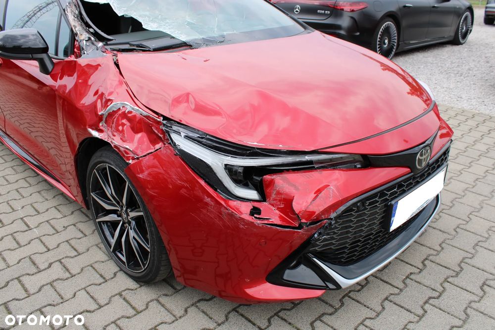 Toyota Corolla 1.8 Hybrid GR Sport - 11