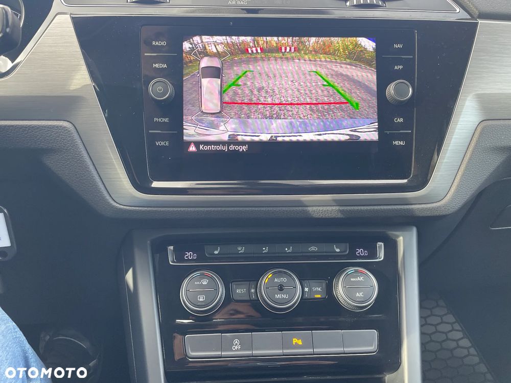 Volkswagen Touran 1.5 TSI EVO Comfortline DSG - 23