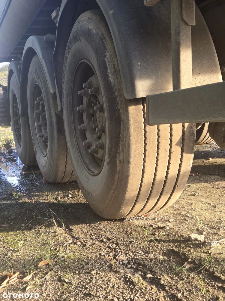 Schmitz Cargobull SGF S3 - 2