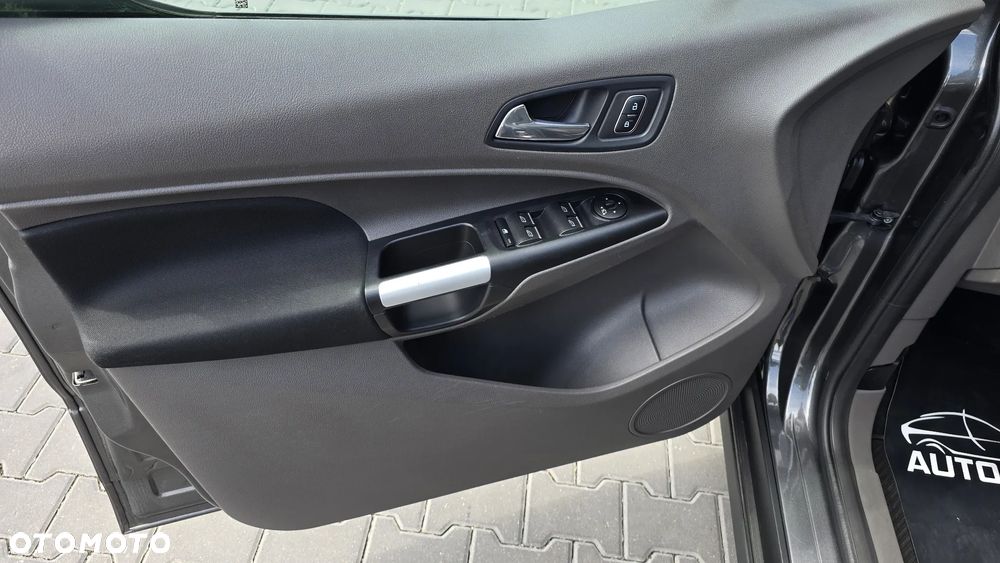 Ford Tourneo Connect 1.5 TDCi Start-Stop Titanium - 29