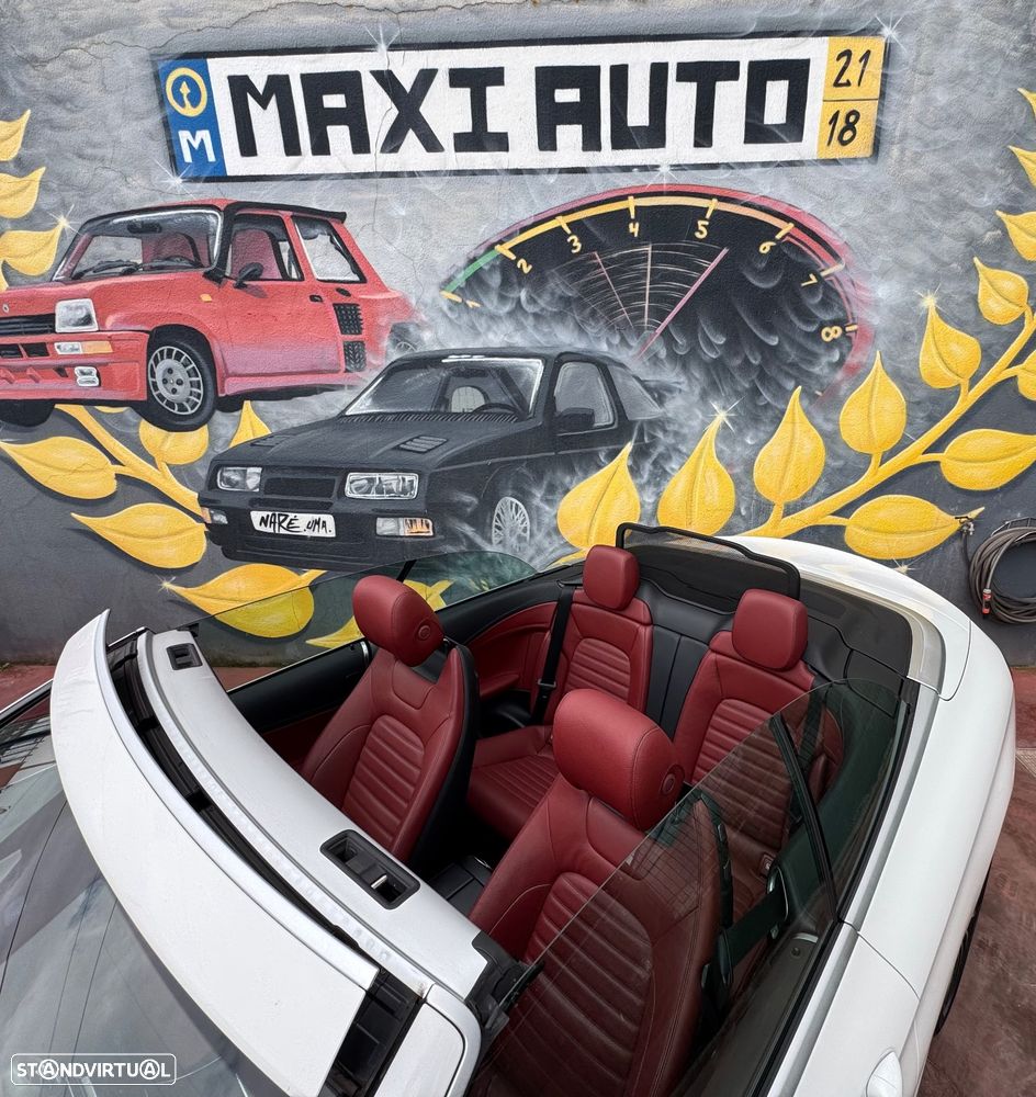 Mercedes-Benz C 220 d Cabrio 9G-Tronic AMG Line - 22