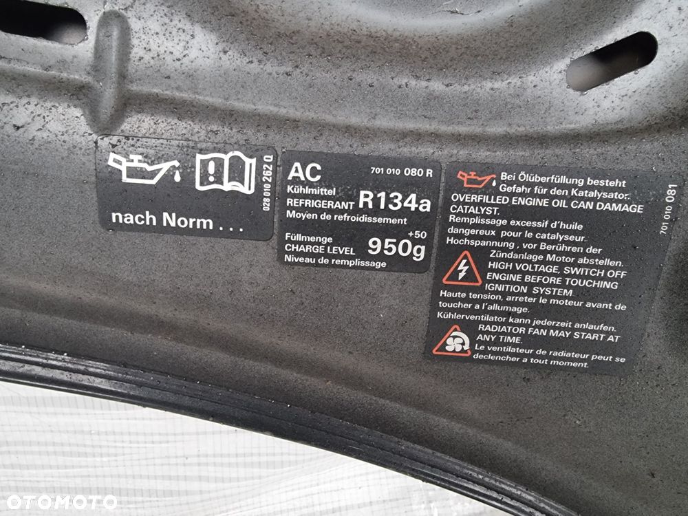 MASKA POKRYWA MASKA SILNIKA VW T5 - 16