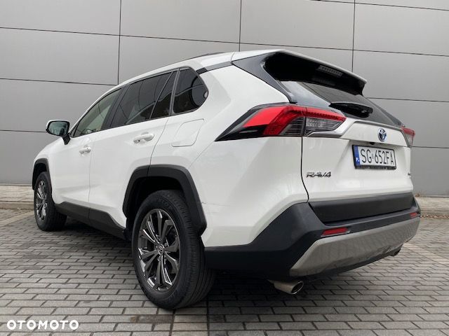 Toyota RAV4 - 11